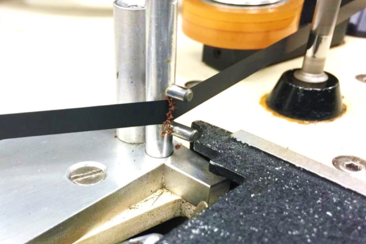 Scientists unwind the mysteries of ‘sticky shed syndrome’ and why